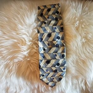 Facets tie 100 percent silk